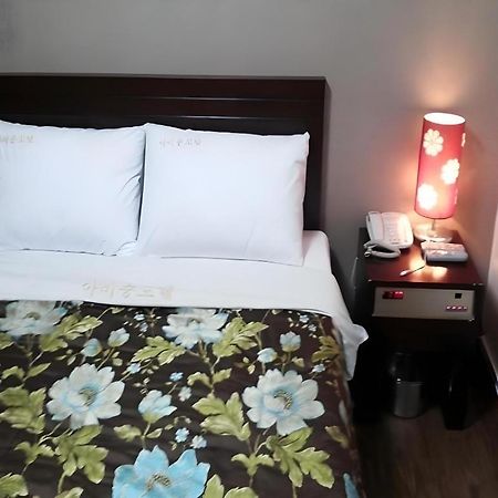 Jongro Nova Motel Seoel Buitenkant foto